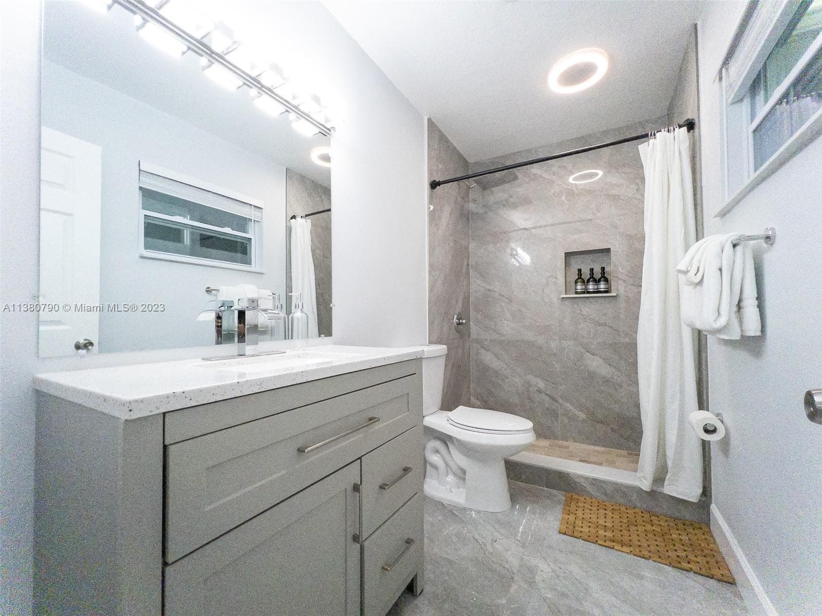 2761 SW 33rd Ave # 2, Miami FL 33133 — 22