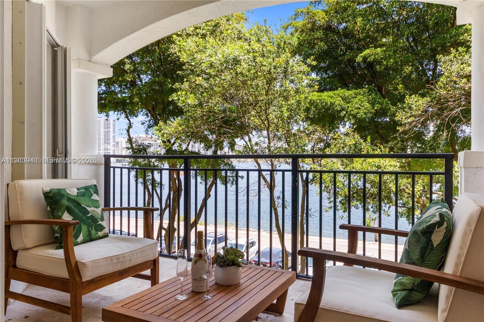 3255 NE 184th # 12310, Aventura FL 33160 — 22