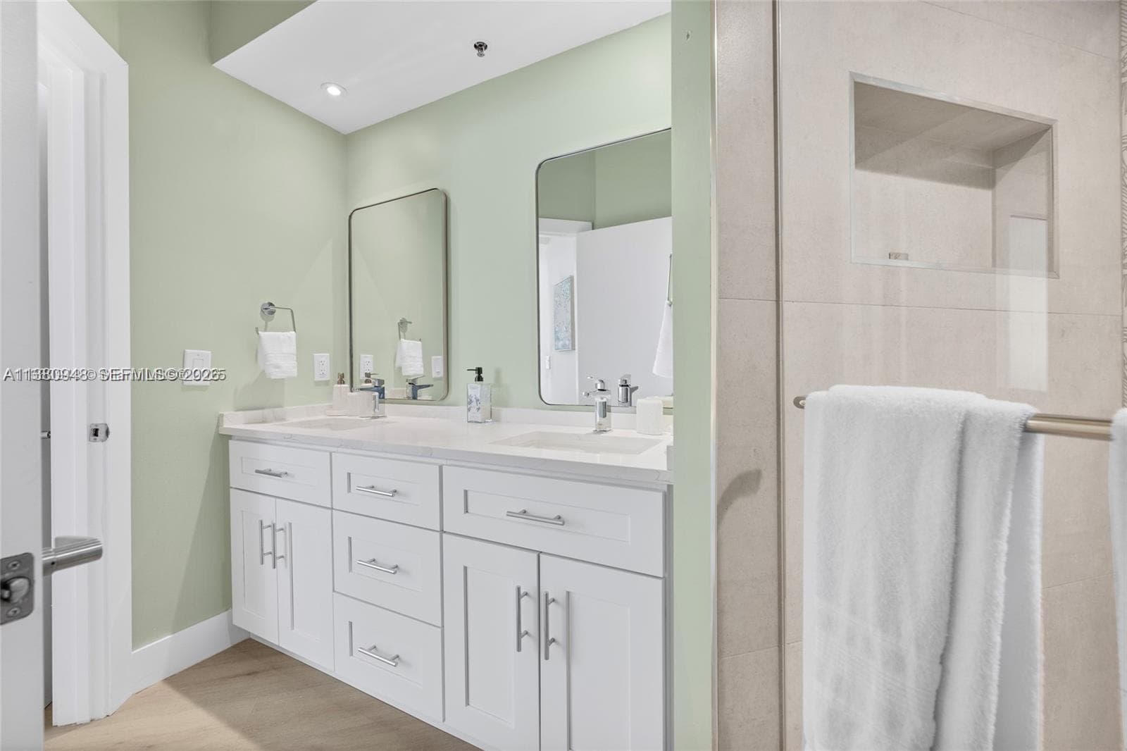 3255 NE 184th # 12310, Aventura FL 33160 — 21