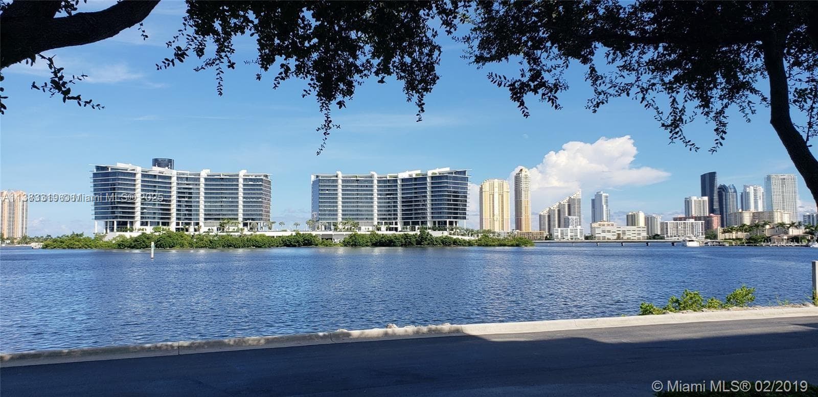 3235 NE 184th St # 11105, Aventura FL 33160 — 35