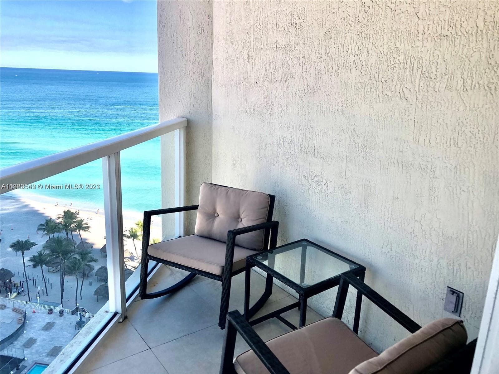 16699 Collins Ave # 1705, Sunny Isles Beach FL 33160 — 16