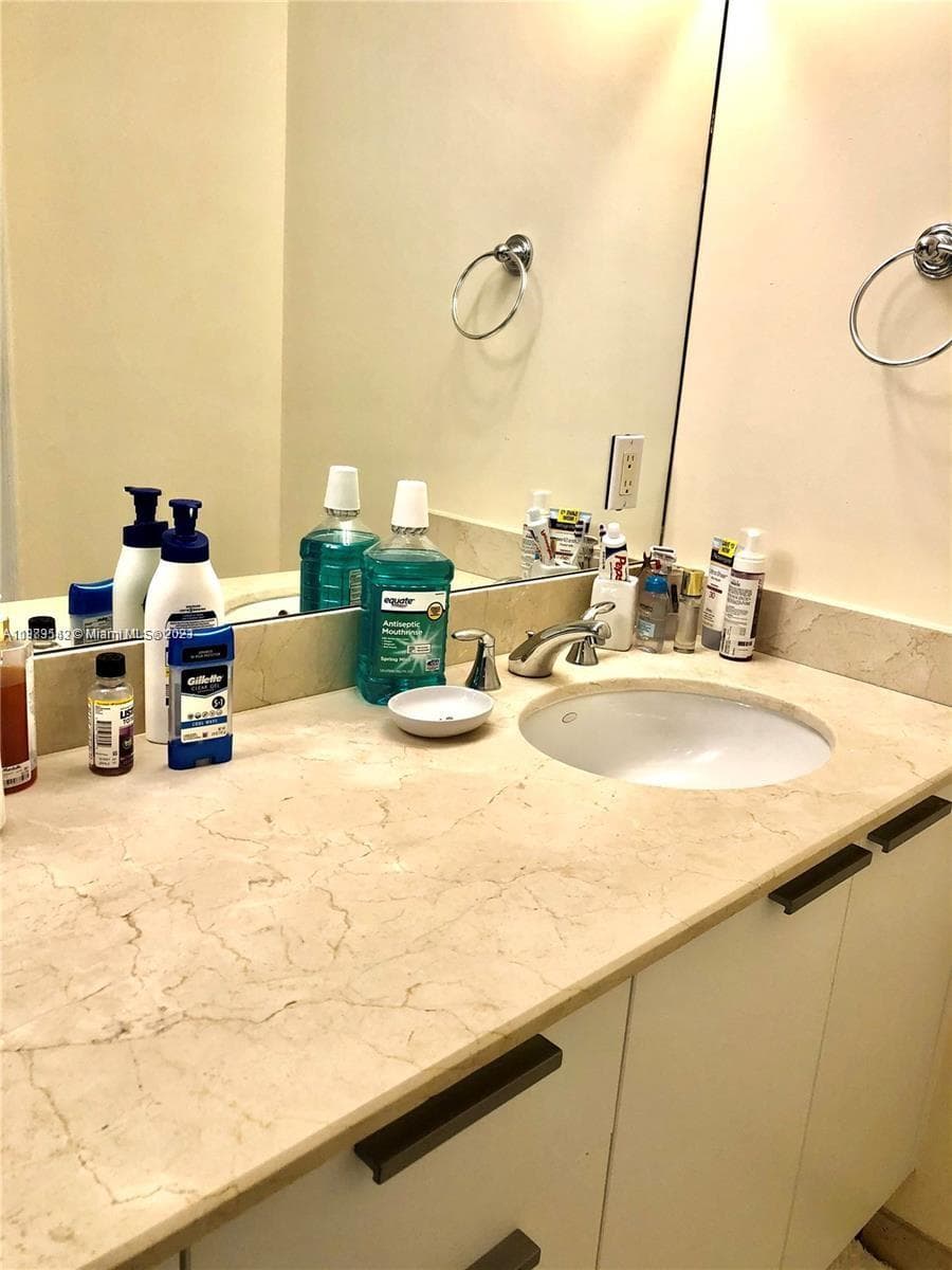 16699 Collins Ave # 1705, Sunny Isles Beach FL 33160 — 28