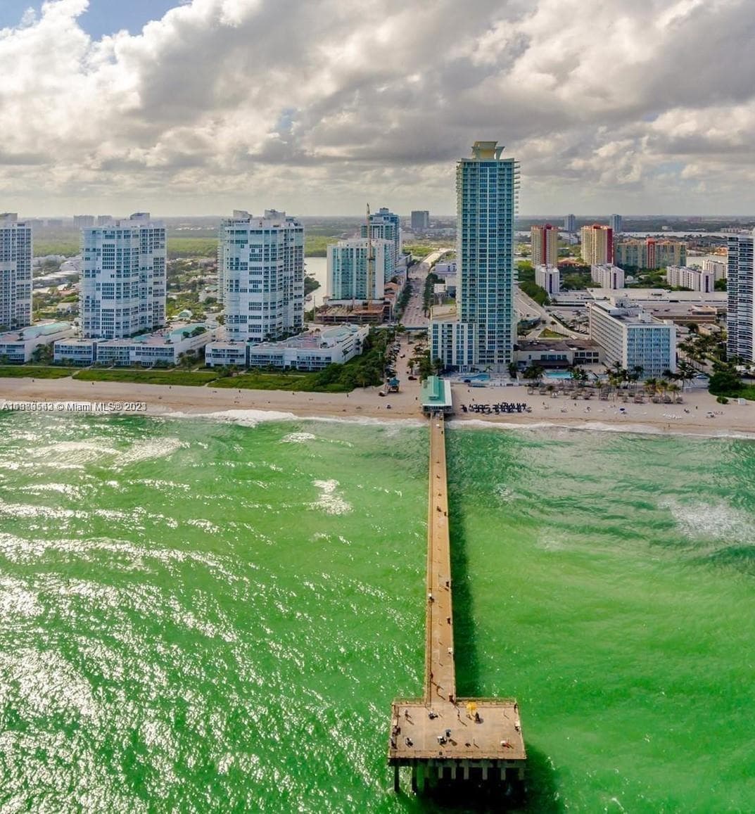 16699 Collins Ave # 1705, Sunny Isles Beach FL 33160 — 34