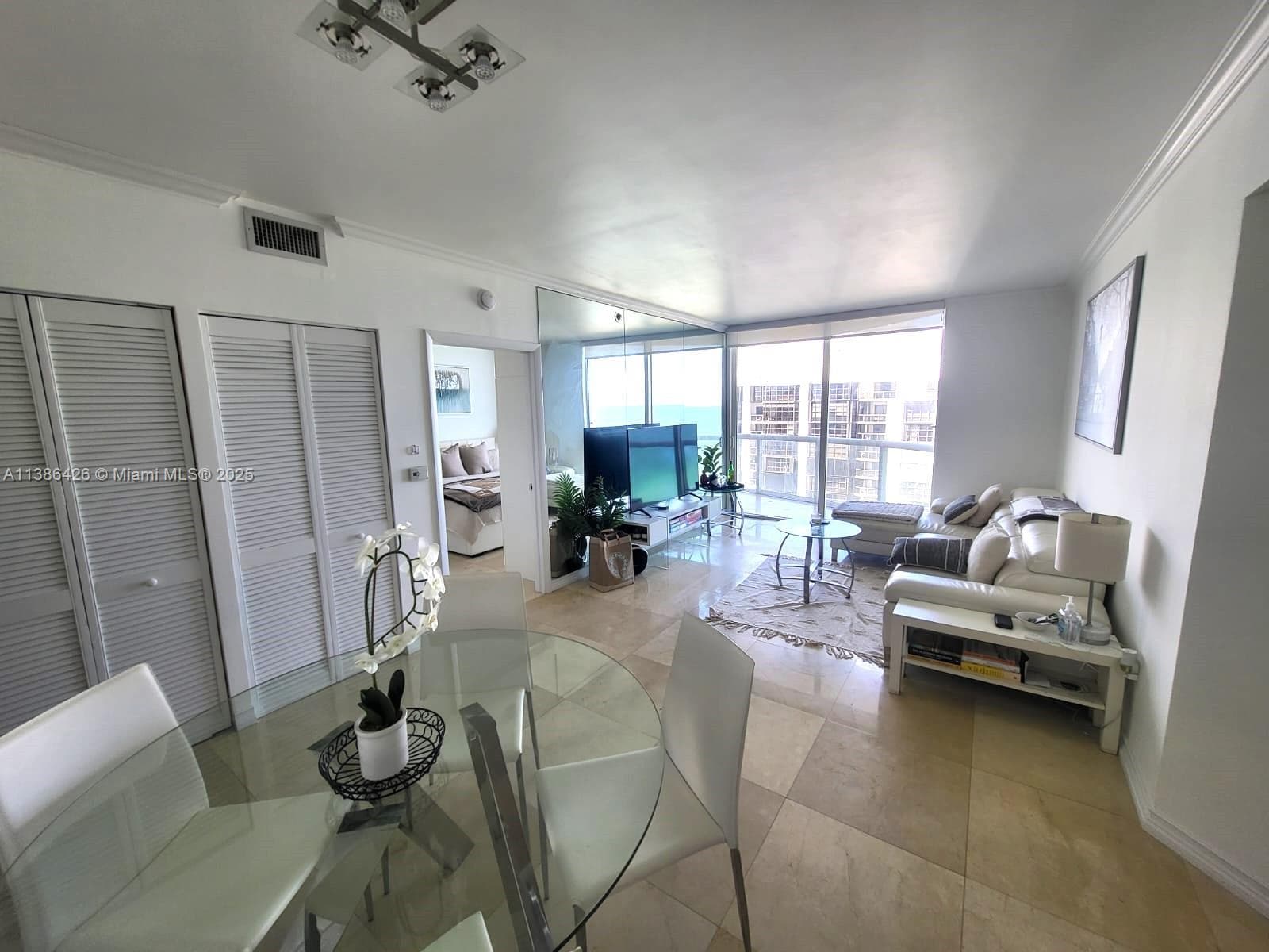 6365 Collins Ave # 1711, Miami Beach FL 33141 — 7