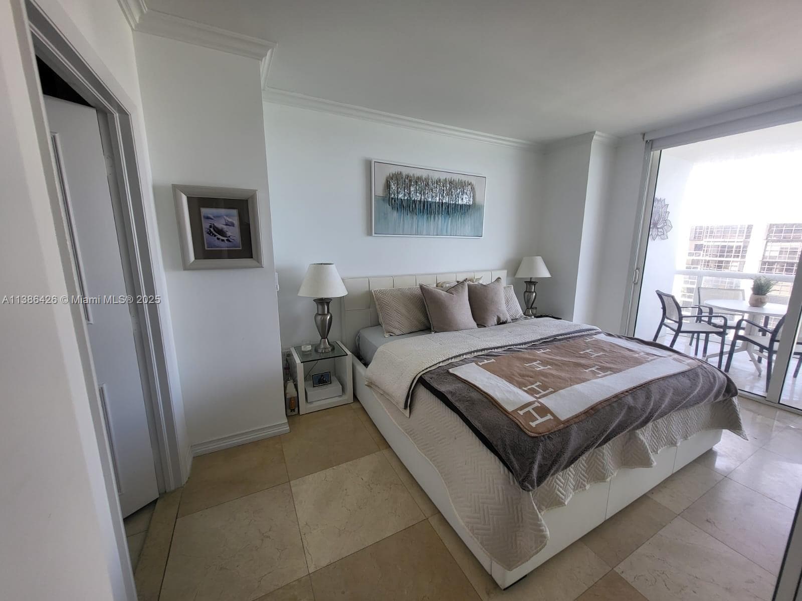 6365 Collins Ave # 1711, Miami Beach FL 33141 — 10