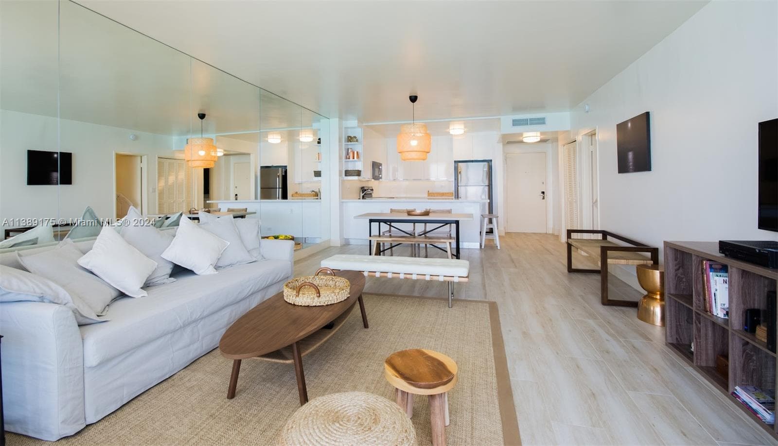 5601 Collins Ave # 1204, Miami Beach FL 33140 — 5