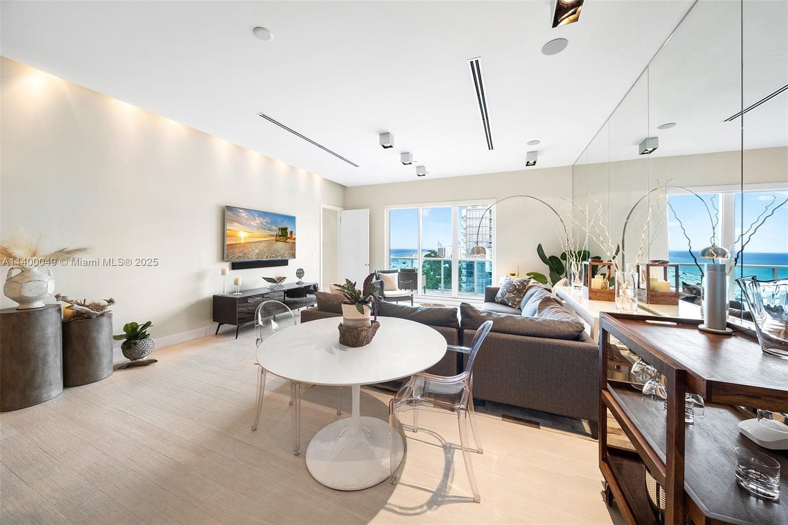Roney Palace Condo, Miami Beach, FL — 25