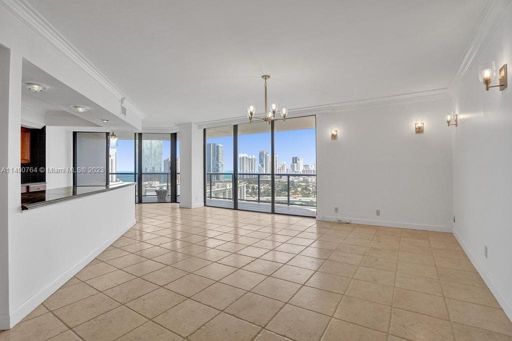 19667 Turnberry Way # 26B, Aventura FL 33180 — 2