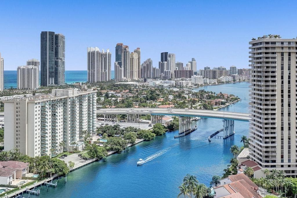 19667 Turnberry Way # 26B, Aventura FL 33180 — 30
