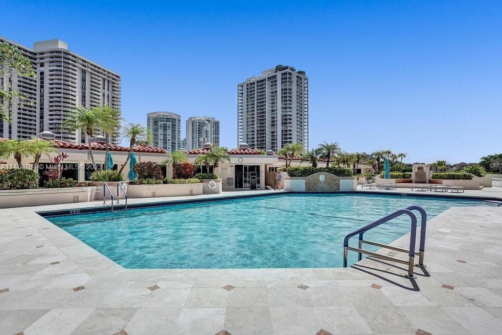 19667 Turnberry Way # 26B, Aventura FL 33180 — 48
