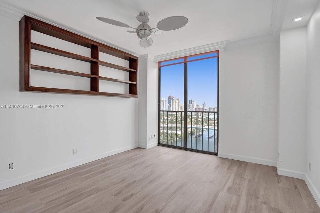 19667 Turnberry Way # 26B, Aventura FL 33180 — 19
