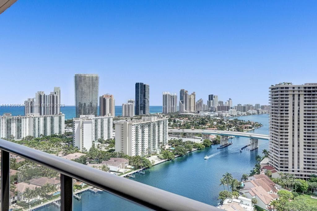 19667 Turnberry Way # 26B, Aventura FL 33180 — 29