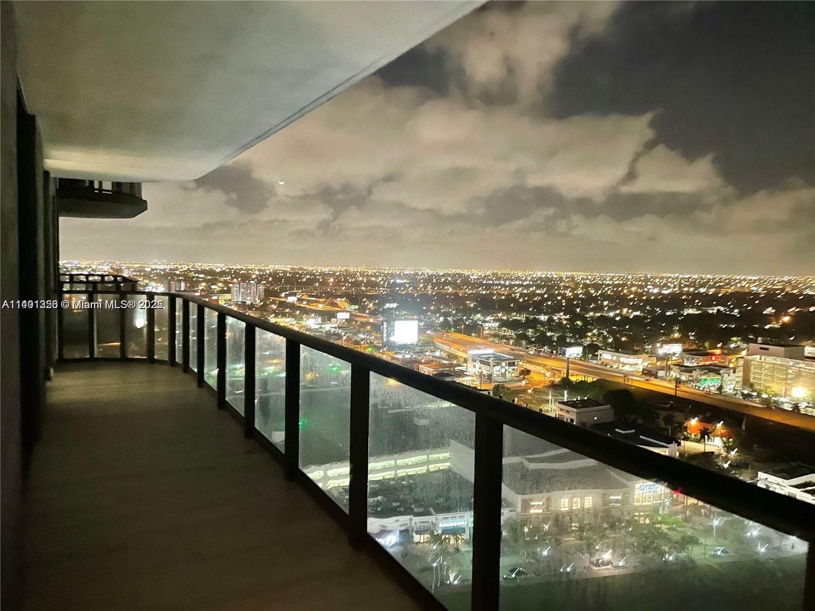 121 NE 34 St # 2215, Miami FL 33137 — 4