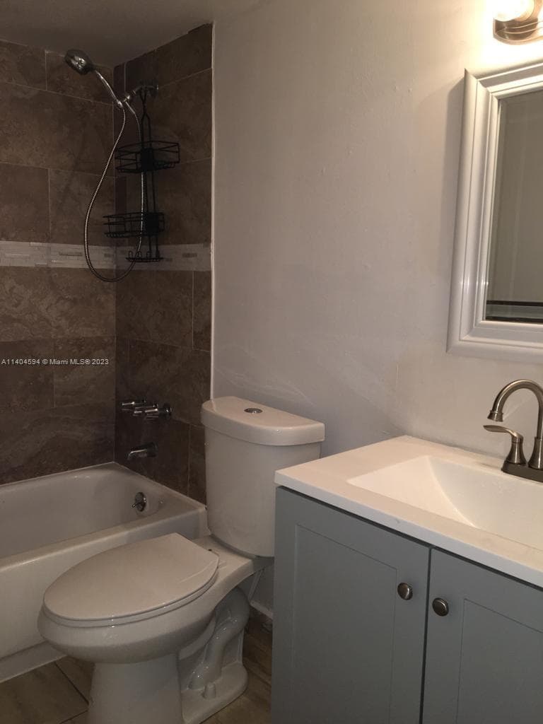 496 NW 165th St Rd # D312, Miami FL 33169 — 20