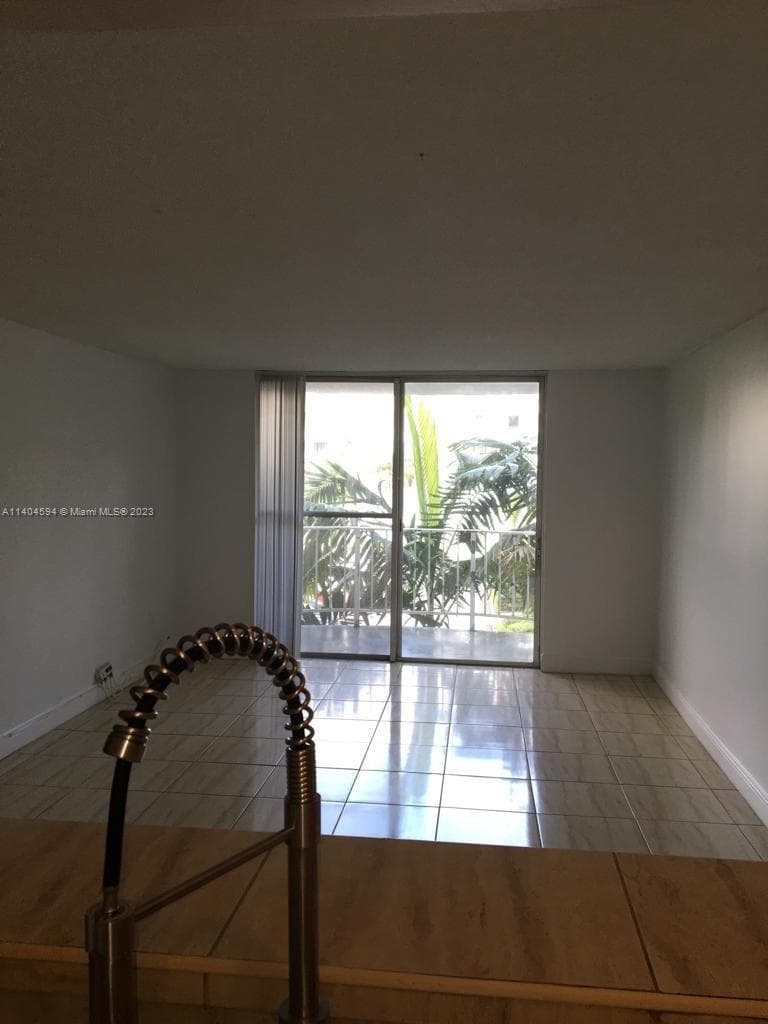 496 NW 165th St Rd # D312, Miami FL 33169 — 8
