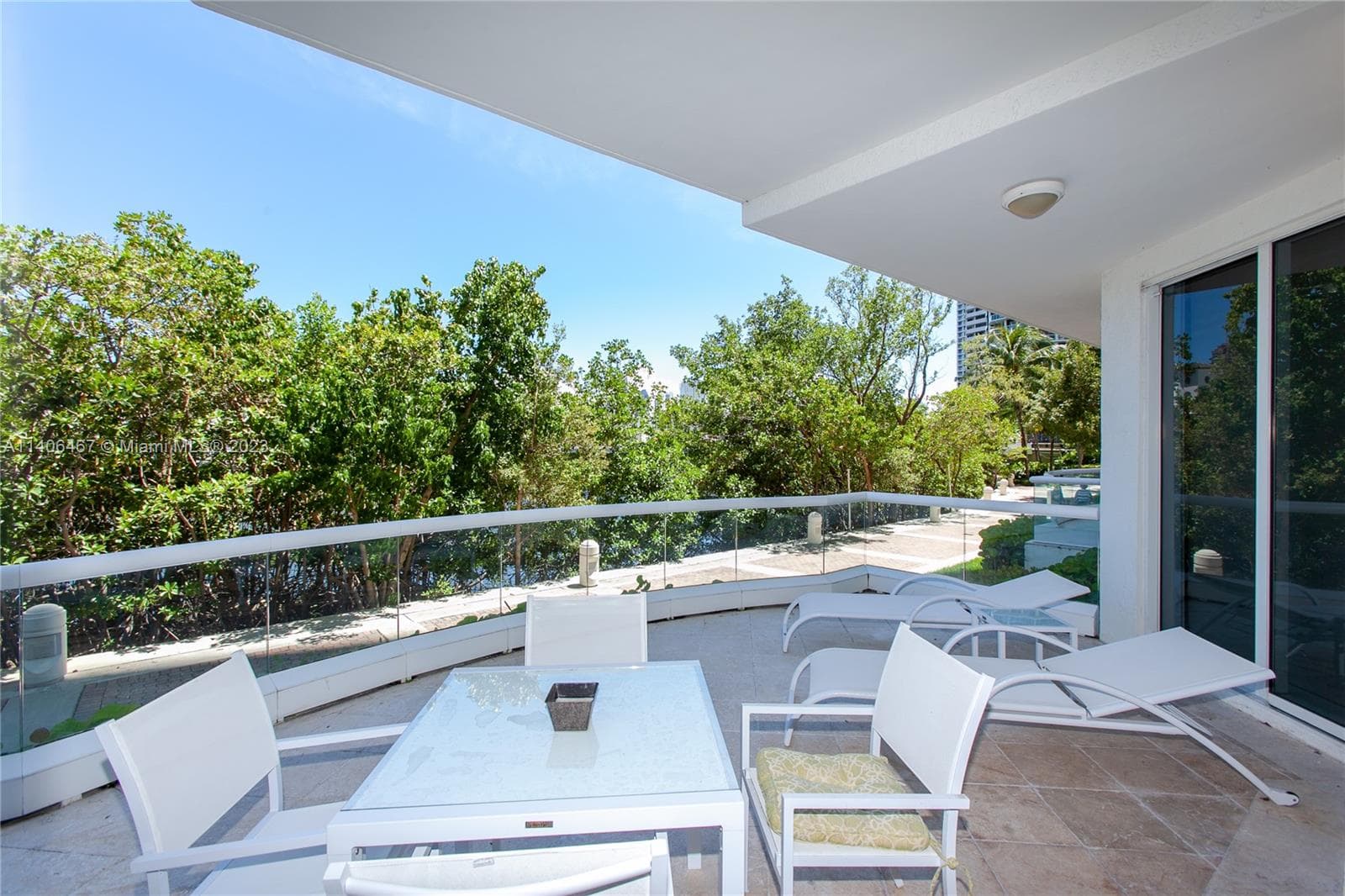 6000 Island Blvd # 104, Aventura FL 33160 — 7