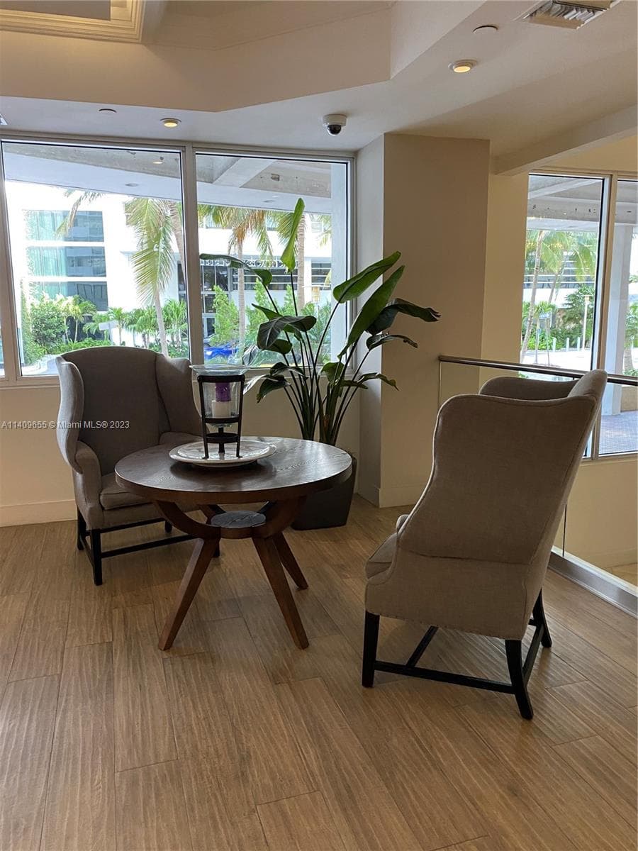 100 Lincoln Rd # 939, Miami Beach FL 33139 — 13