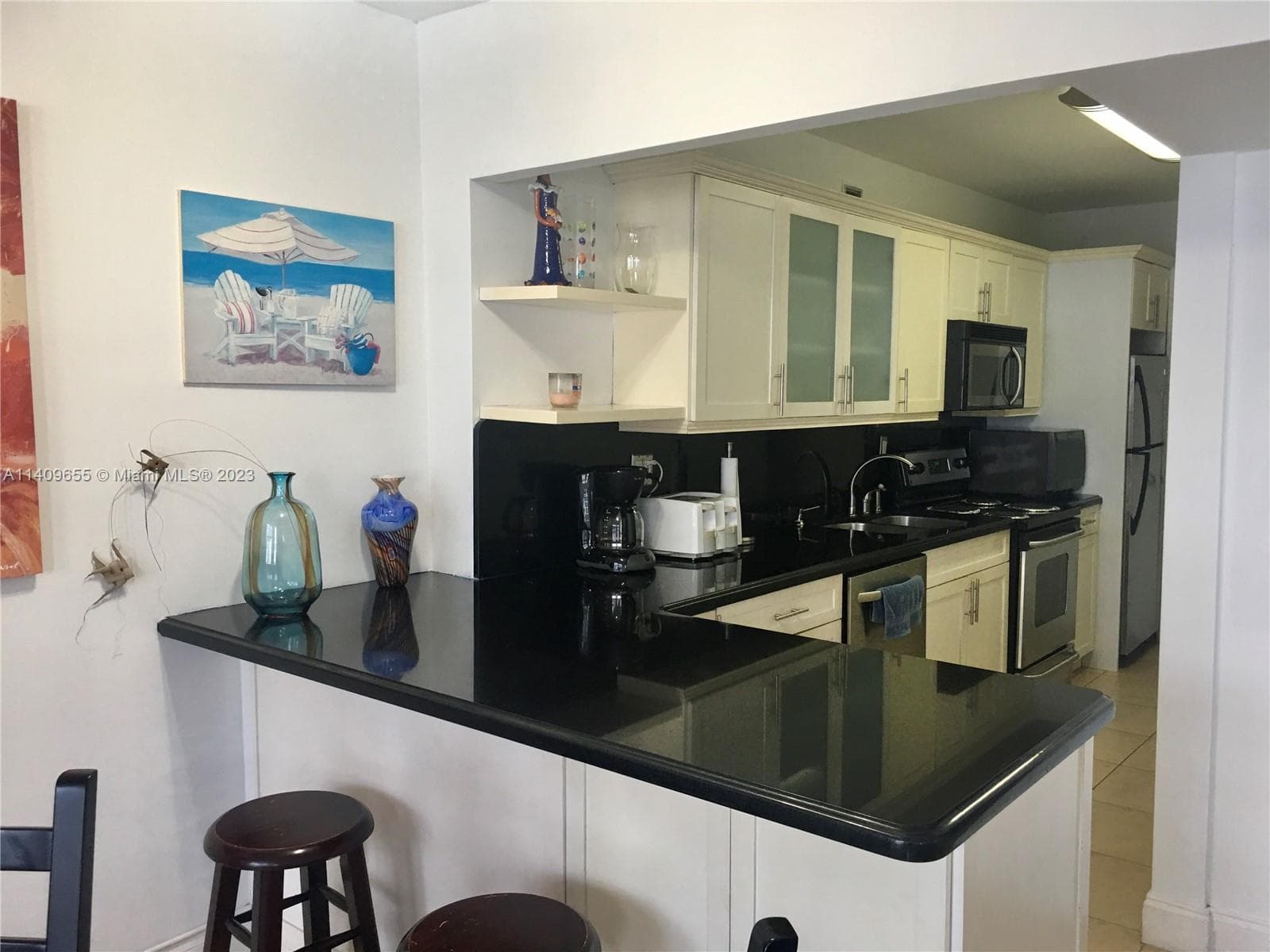 100 Lincoln Rd # 939, Miami Beach FL 33139 — 22