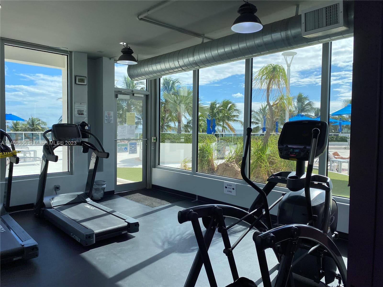 100 Lincoln Rd # 939, Miami Beach FL 33139 — 9