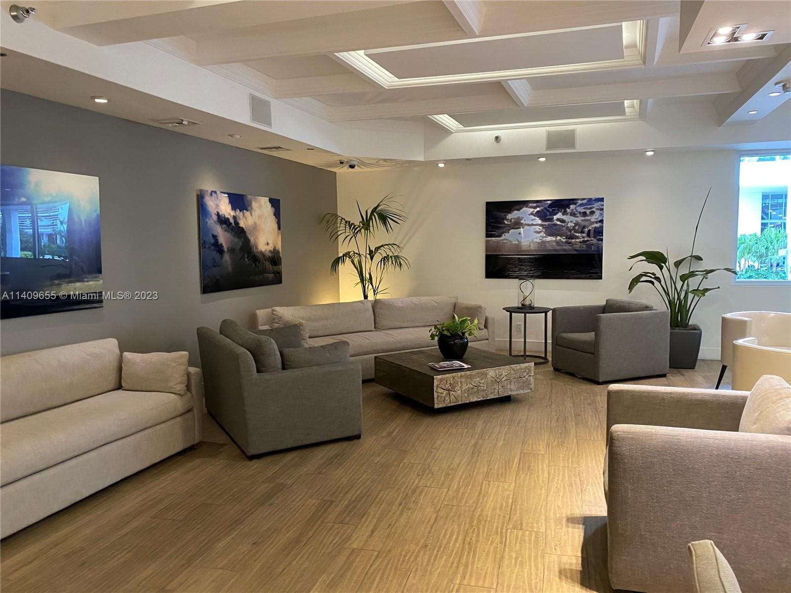 100 Lincoln Rd # 939, Miami Beach FL 33139 — 15