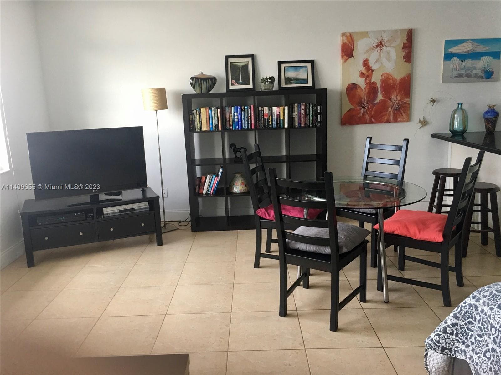 100 Lincoln Rd # 939, Miami Beach FL 33139 — 19