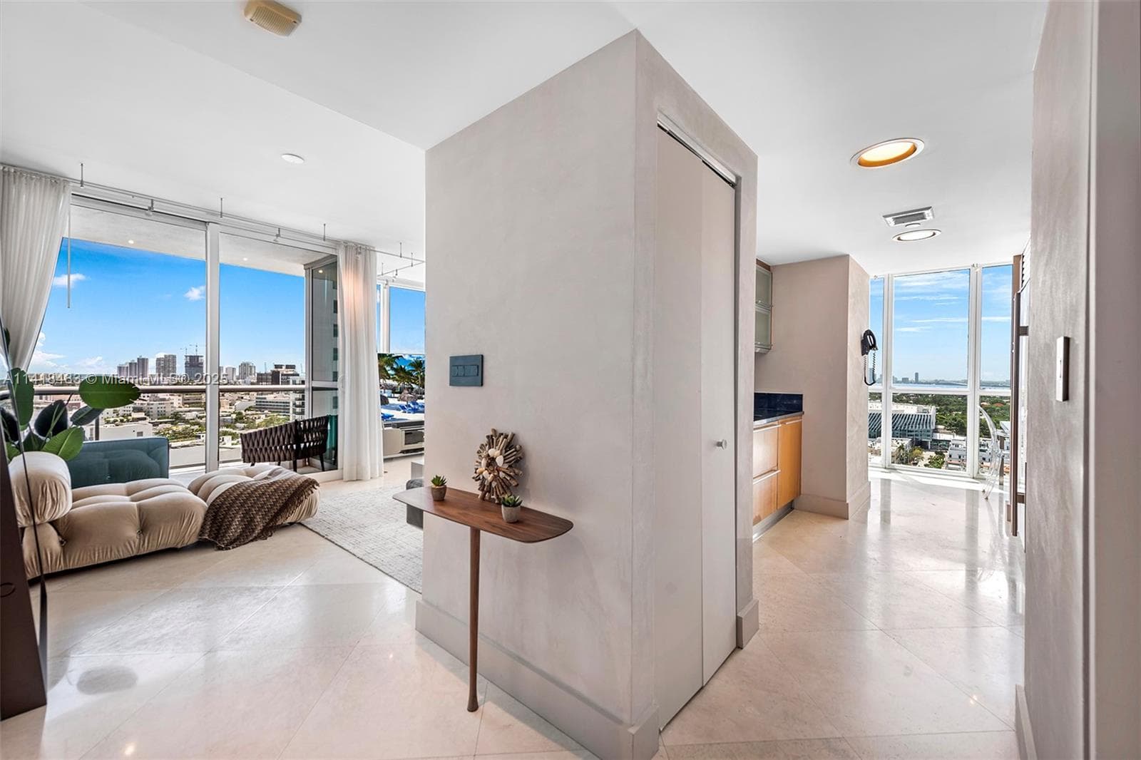 101 20th St # 2102, Miami Beach FL 33139 — 49
