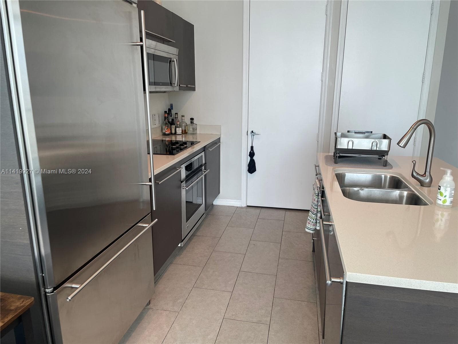55 SE 6th St, Miami FL 33131 — 10