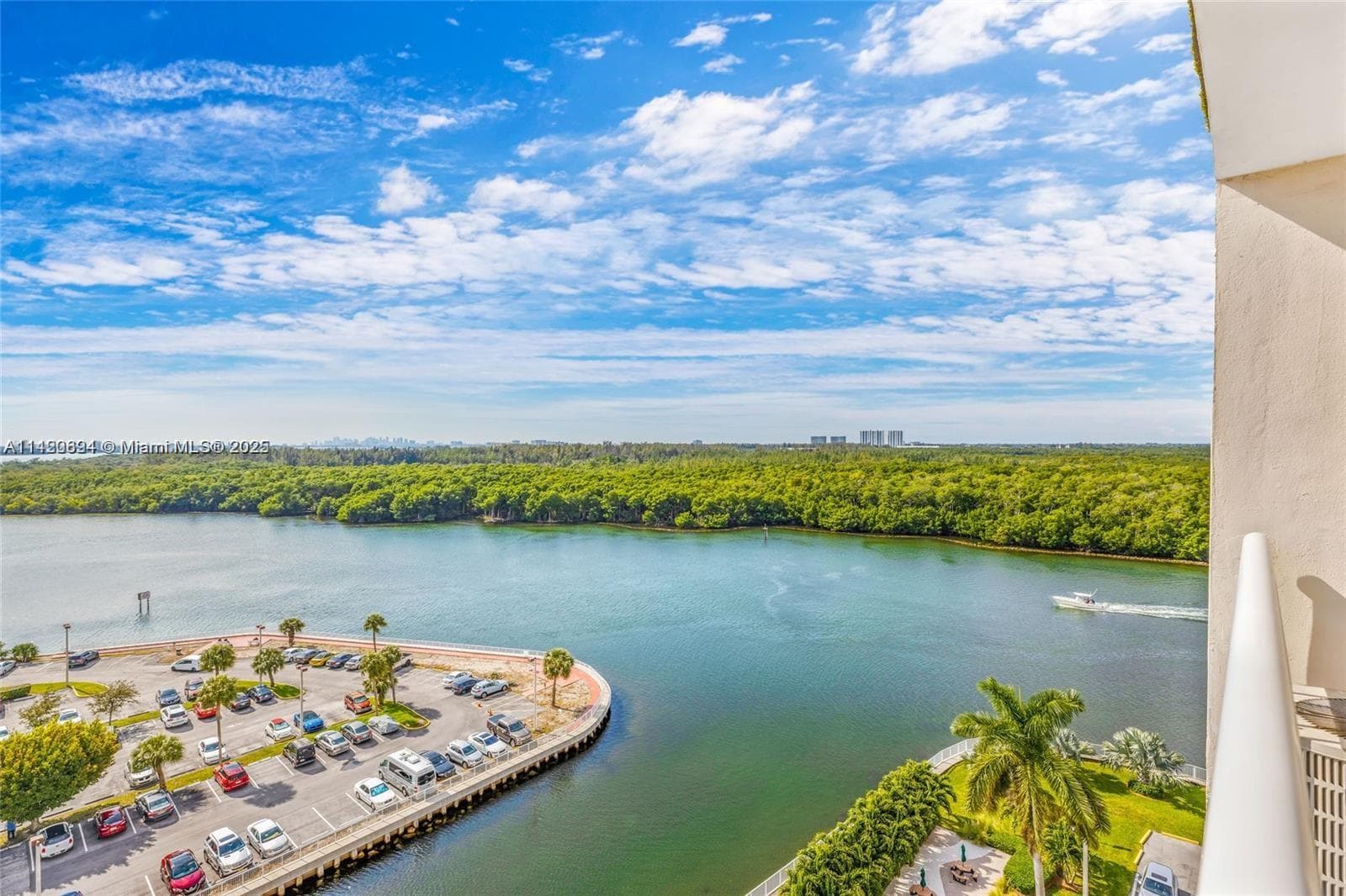 400 Kings Point Dr # 1406, Sunny Isles Beach FL 33160 — 1