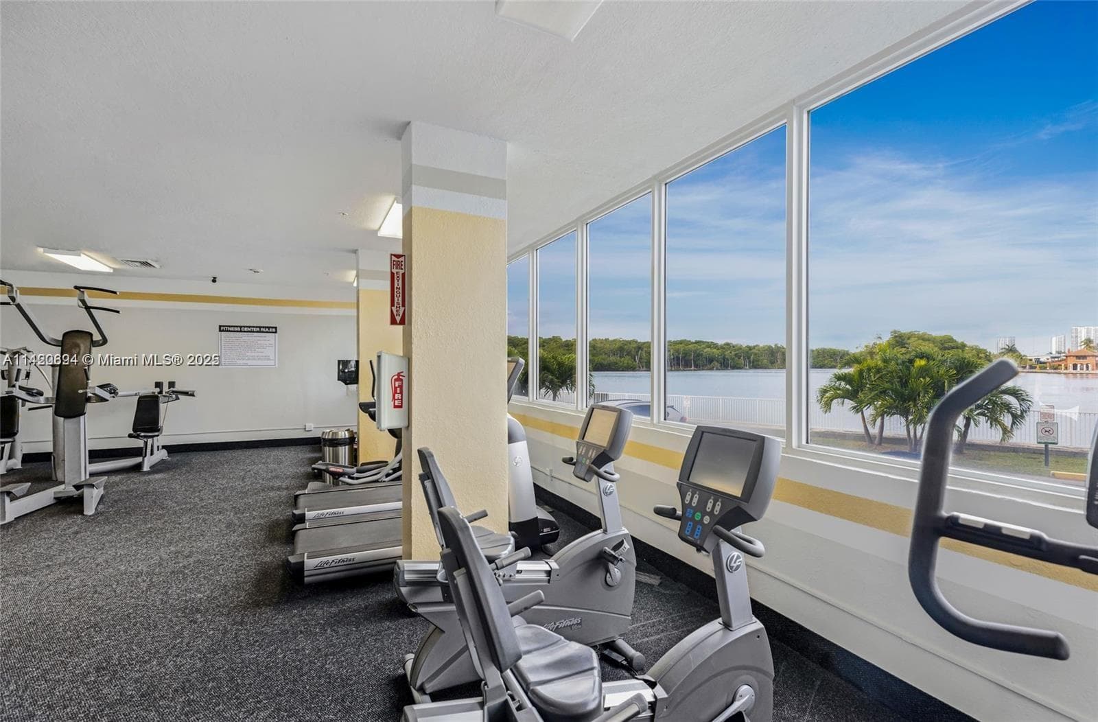 400 Kings Point Dr # 1406, Sunny Isles Beach FL 33160 — 9