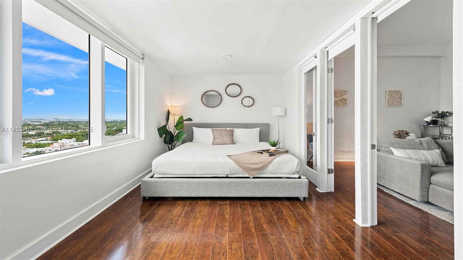 Roney Palace Condo, Miami Beach, FL — 12