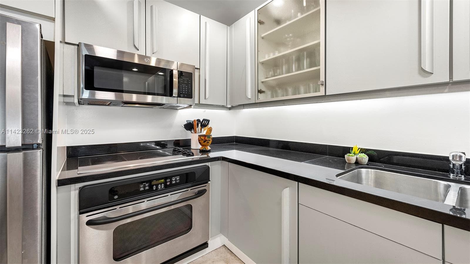 Roney Palace Condo, Miami Beach, FL — 20