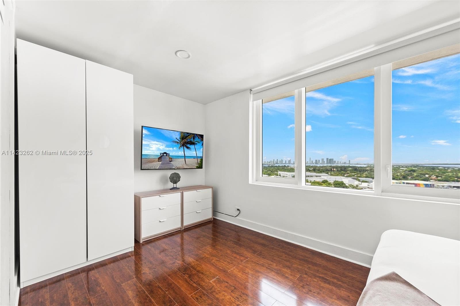 Roney Palace Condo, Miami Beach, FL — 11