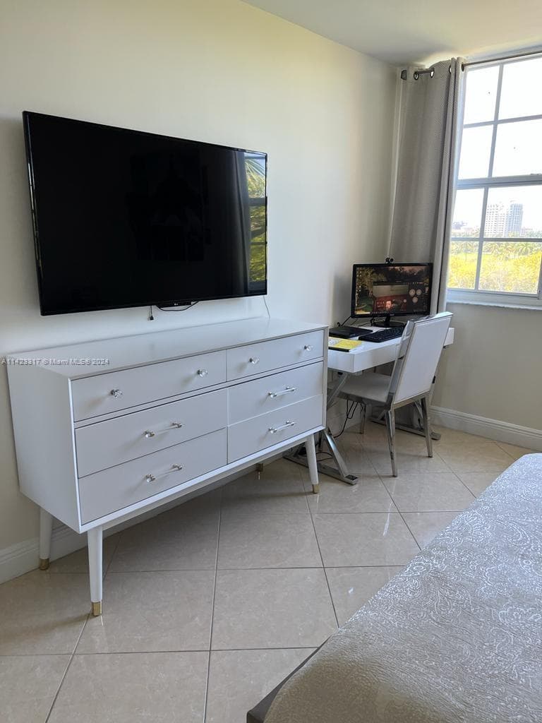 19901 E Country Club Dr # 2505, Aventura FL 33180 — 20