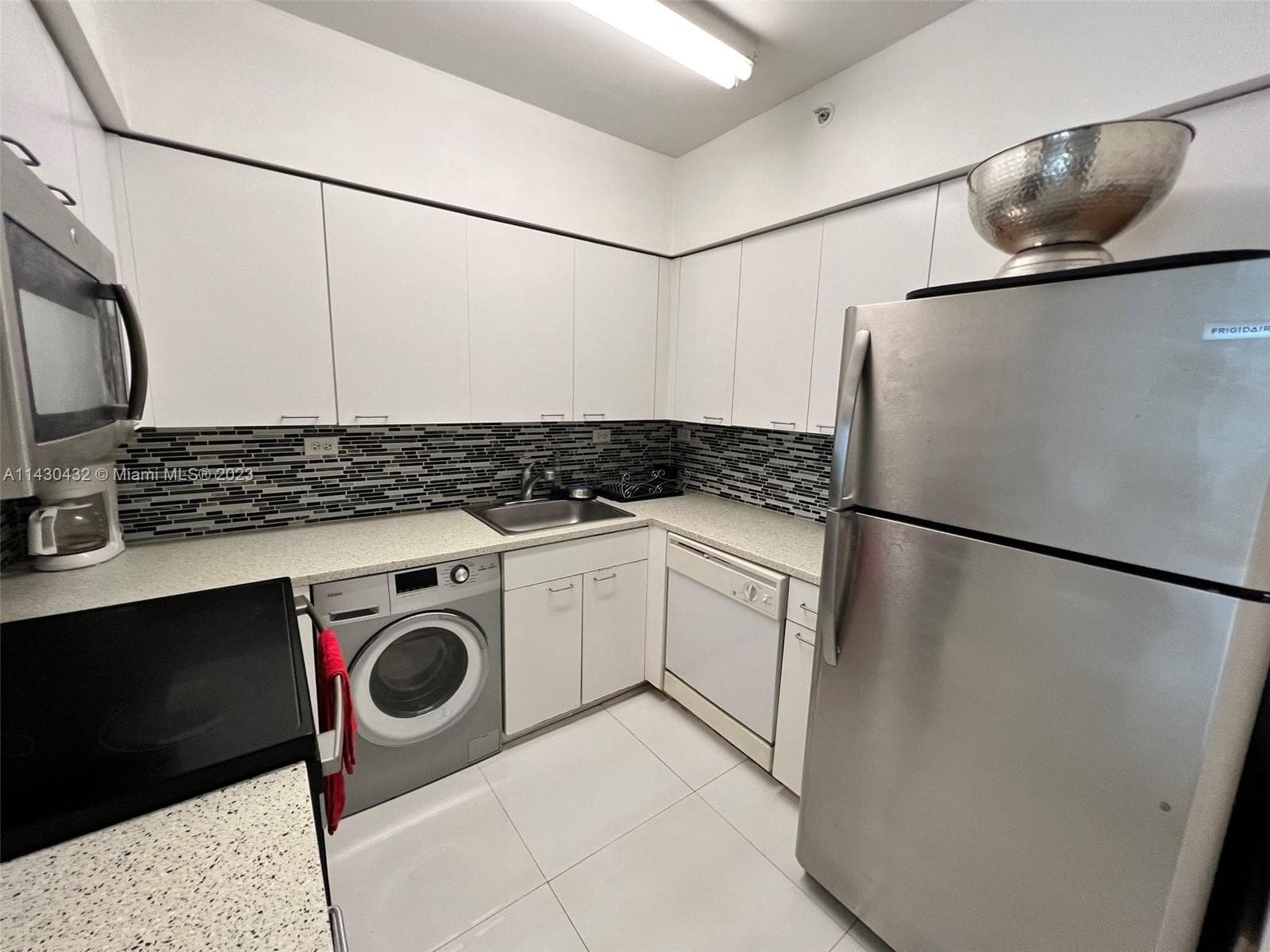 1500 Bay Rd # 1164S, Miami Beach FL 33139 — 5