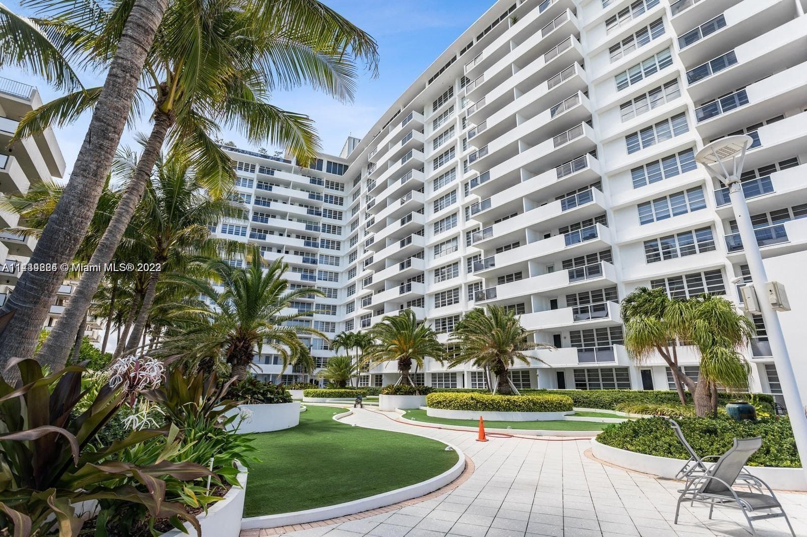 100 Lincoln Rd # 1612, Miami Beach FL 33139 — 5