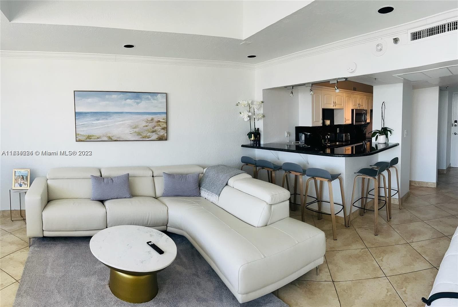 100 Lincoln Rd # 1612, Miami Beach FL 33139 — 9
