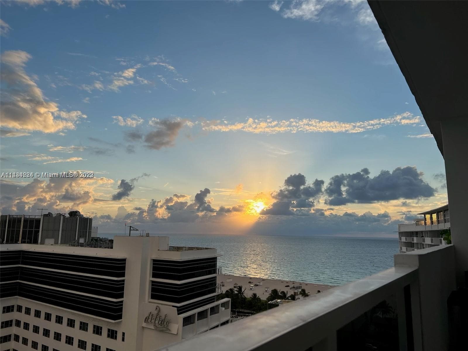 100 Lincoln Rd # 1612, Miami Beach FL 33139 — 4