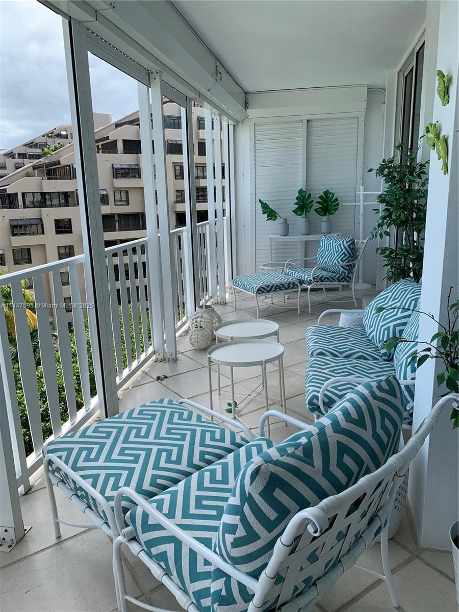200 Ocean Lane Dr # 706, Key Biscayne FL 33149 — 18