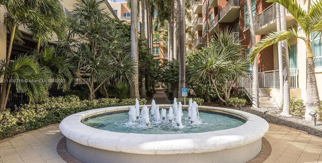 2001 Biscayne Blvd # 2104, Miami FL 33137 — 16
