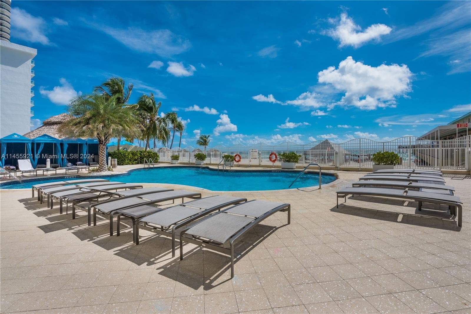 16699 Collins Ave # 2501, Sunny Isles Beach FL 33160 — 40