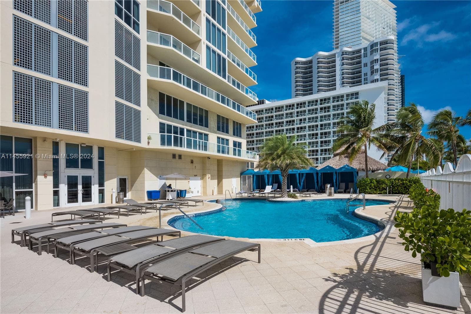 16699 Collins Ave # 2501, Sunny Isles Beach FL 33160 — 39