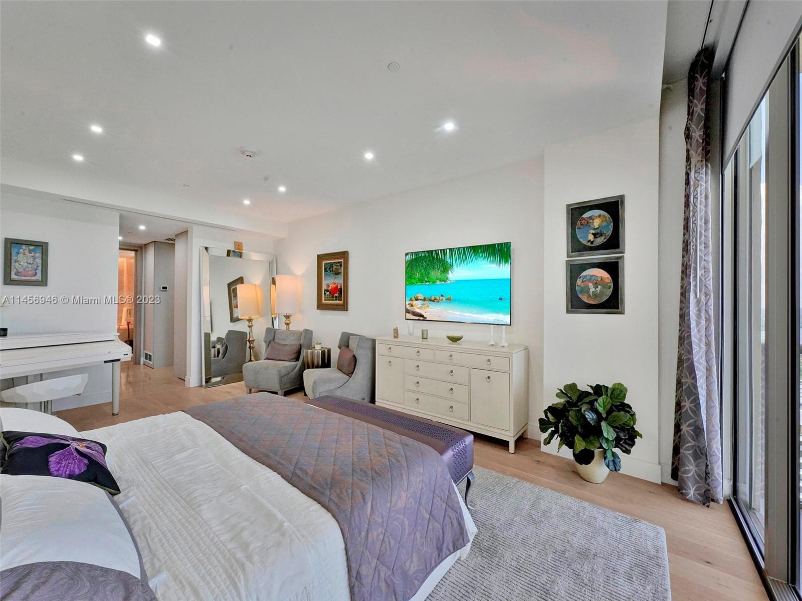 Bal Harbour Center Condo, Bal Harbour, FL — 27