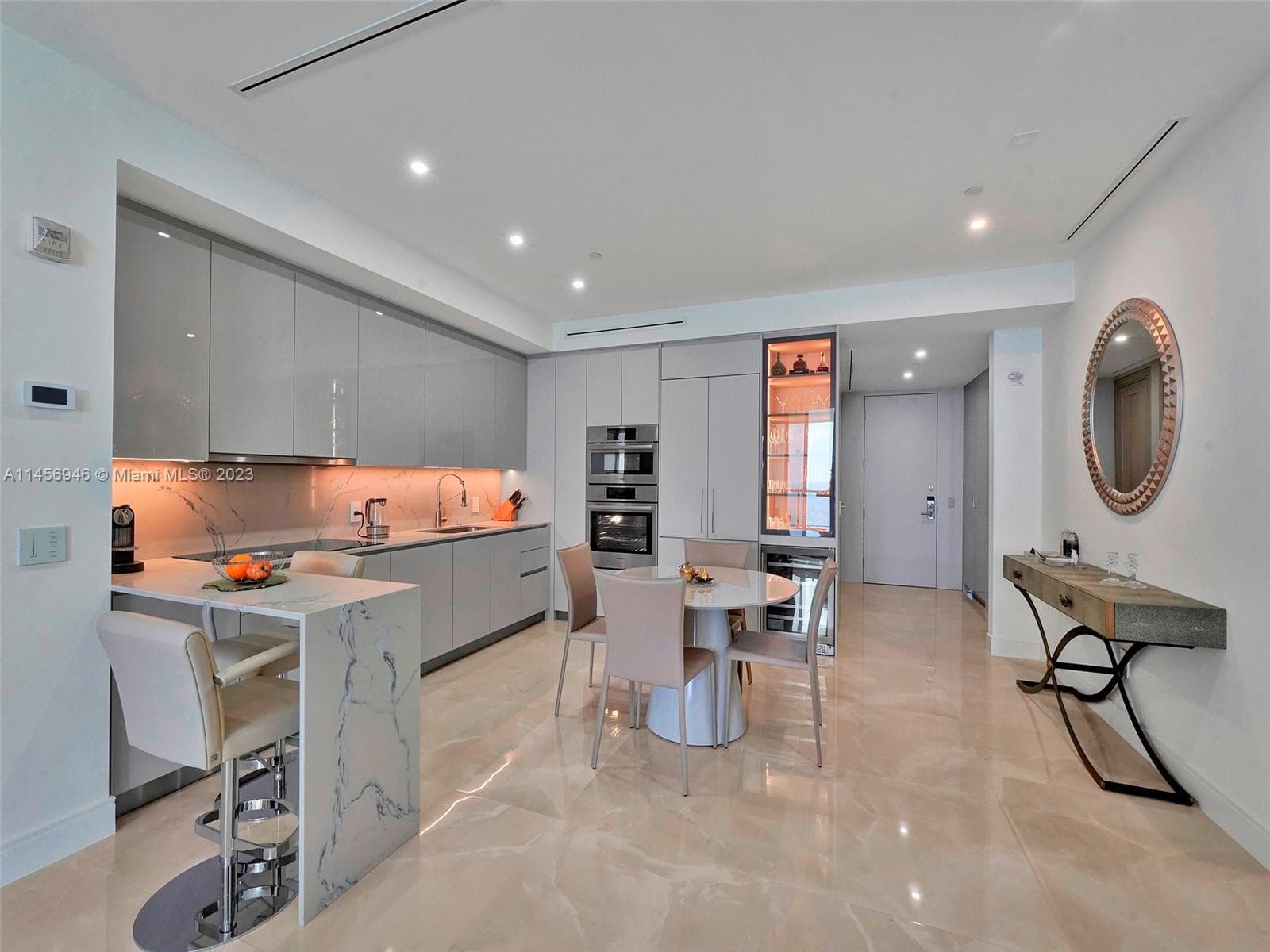 Bal Harbour Center Condo, Bal Harbour, FL — 17