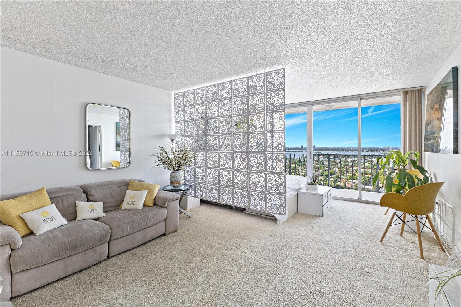 7601 E Treasure Dr # 2404, North Bay Village FL 33141 — 2