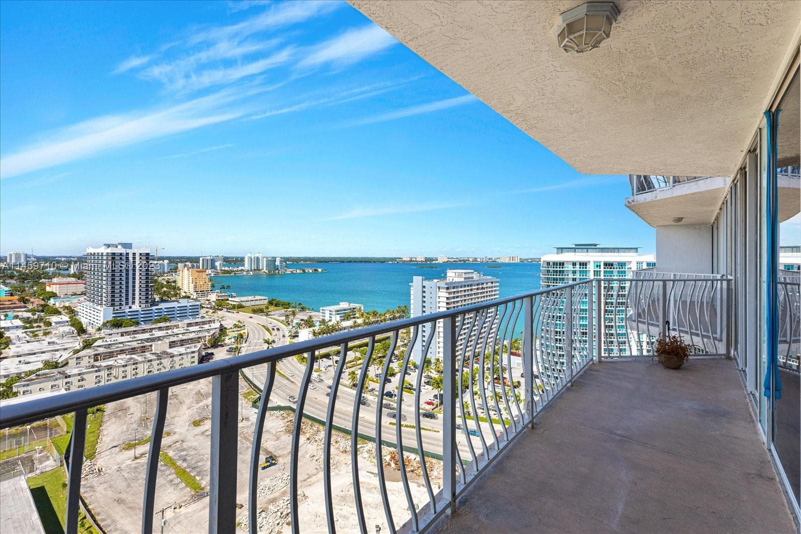 7601 E Treasure Dr # 2404, North Bay Village FL 33141 — 1