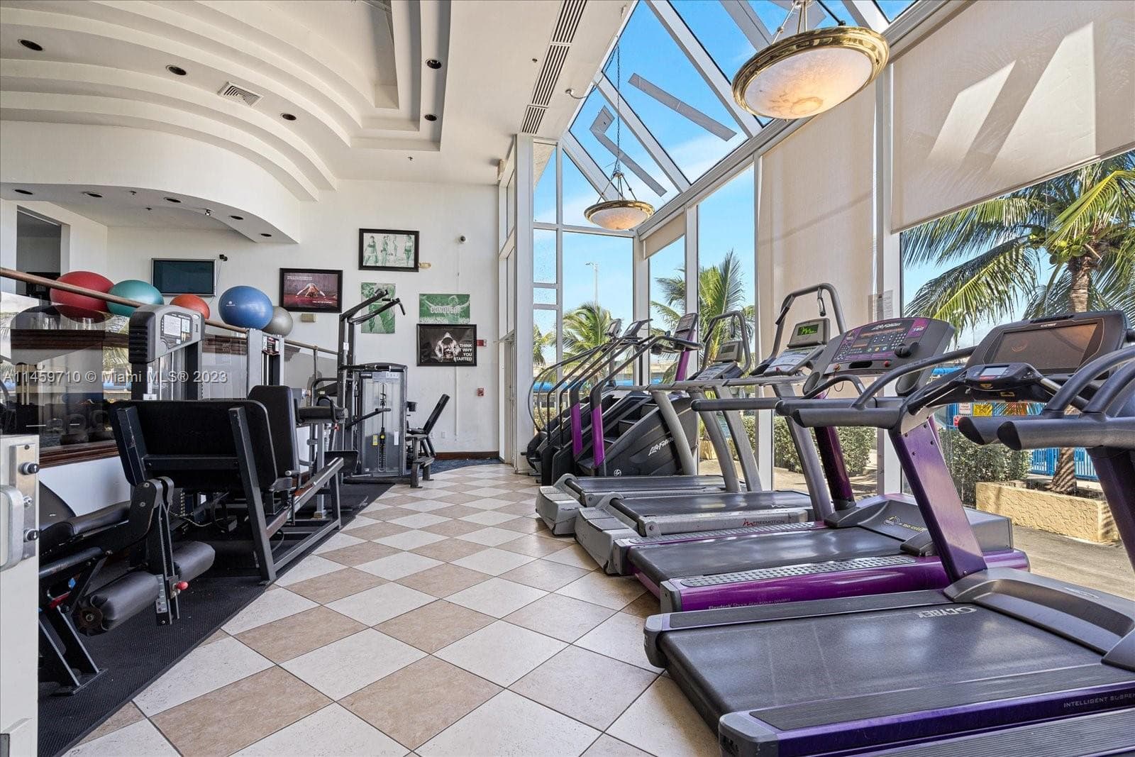 7601 E Treasure Dr # 2404, North Bay Village FL 33141 — 24