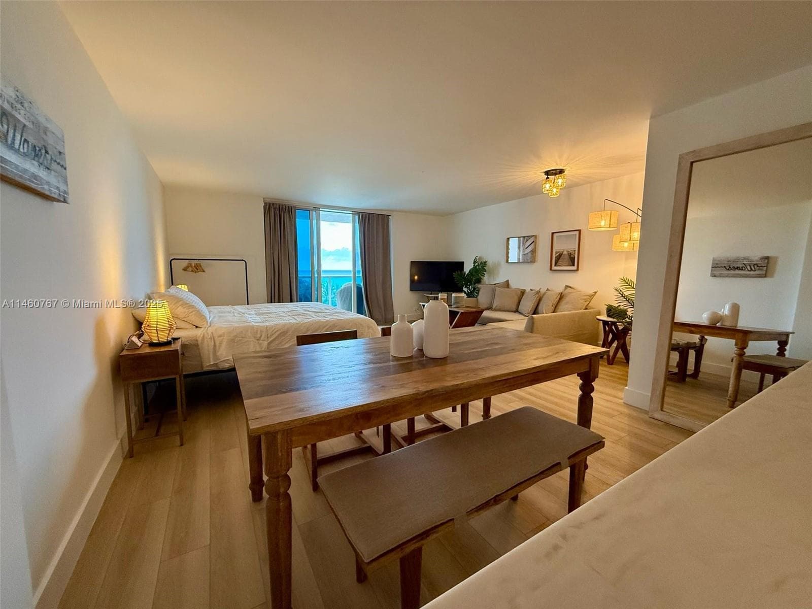2301 Collins Ave # 1121, Miami Beach FL 33139 — 16