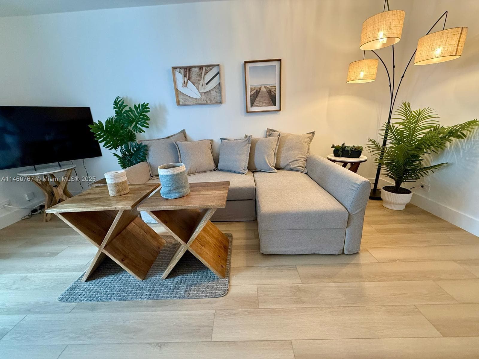 2301 Collins Ave # 1121, Miami Beach FL 33139 — 9