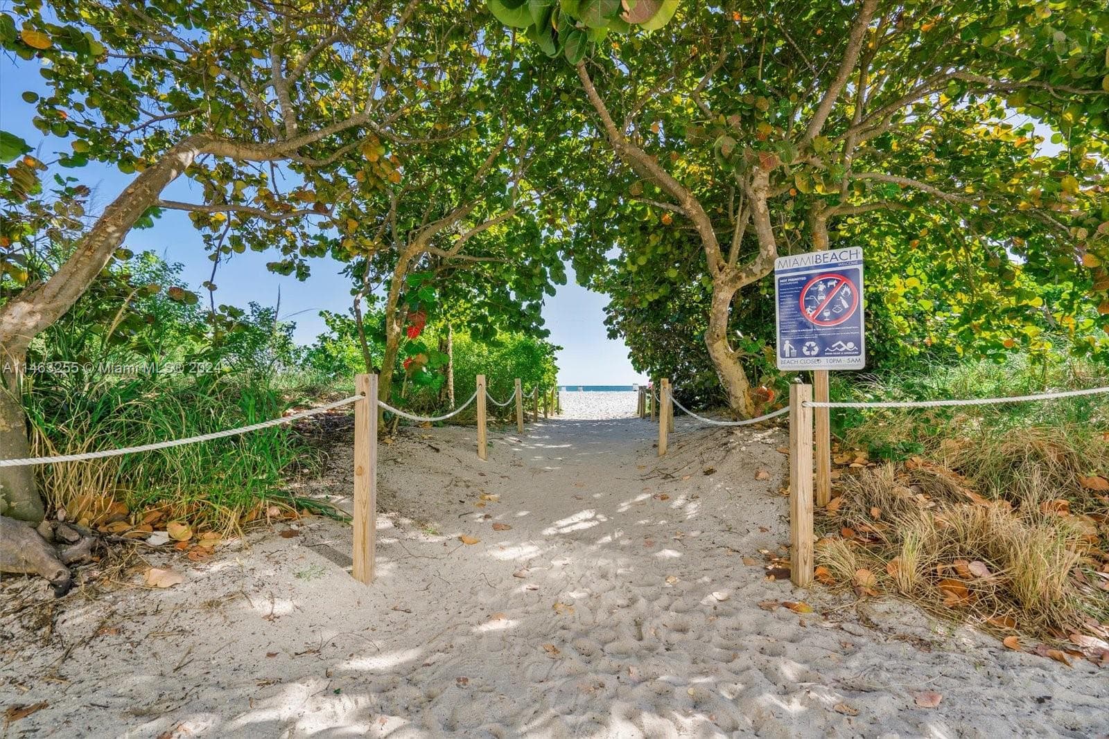 5601 Collins Ave # 1514, Miami Beach FL 33140 — 2