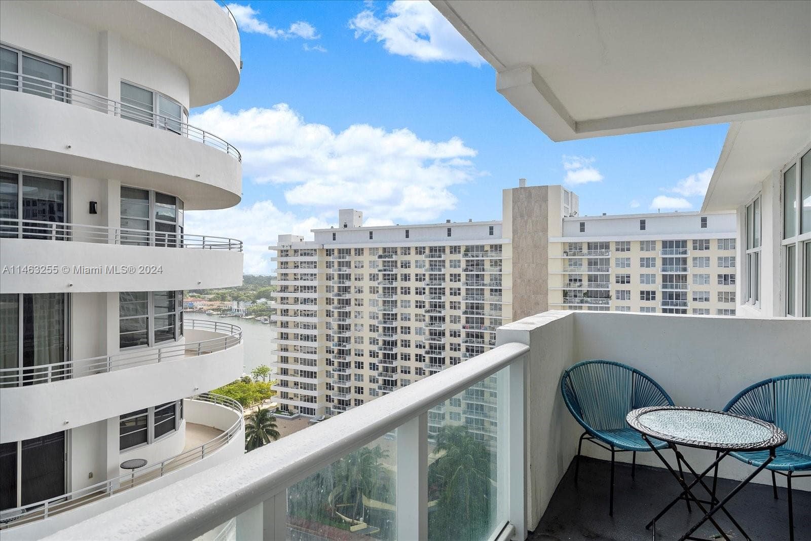 5601 Collins Ave # 1514, Miami Beach FL 33140 — 38